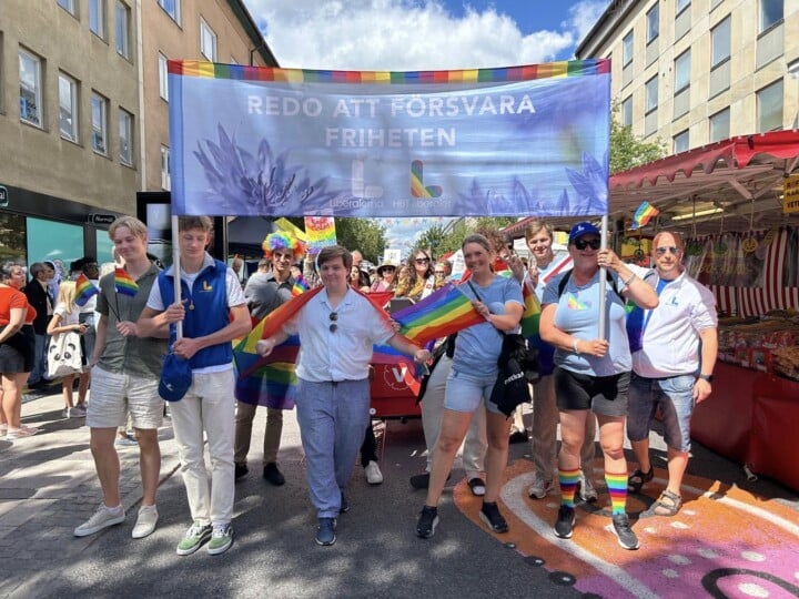 Liberalerna deltar på Västerås Pride