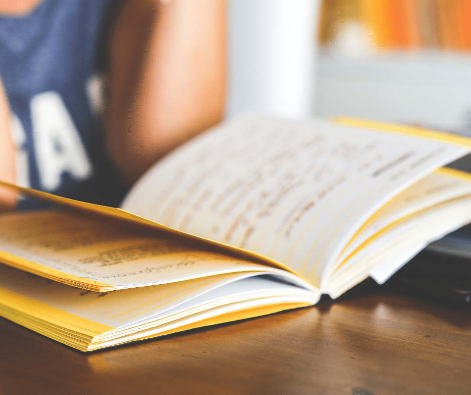 Undervisning i svensk grundskola – fokus på kunskap och lärarroll